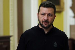 prezident ukrainy i snbo zapuskayut reviziyu invalidnosti gossluzhashhih i voennoobyazannyh-lessontime-ru-172961366500-0
