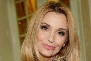 olga orlova i zhanna friske  put k garmonii radi budushhego platona shepeleva-lessontime-ru-174467719500-0