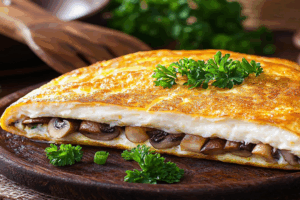 omlet pulyar s gribami stanet idealnym franczuzskim zavtrakom-lessontime-ru-174591682200-0