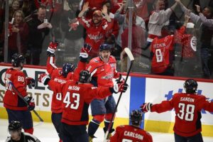 aleksandr ovechkin zabil v overtajme i prines pobedu vashingtonu v nhl-lessontime-ru-174530393700-0