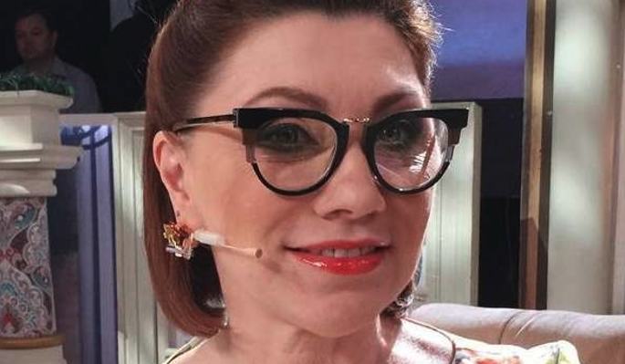 62-летняя Сябитова откровенно рассказала о сознательном отказе от интима и одиночестве