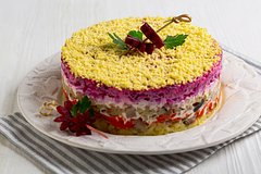 Русская кухня в Европе гастрономические хиты от селедки под шубой до нежной сгущенки russkaya kuhnya v evrope gastronomicheskie hity ot seledki pod shuboj do nezhnoj sgushhenki-lessontime-ru-173371919500-0