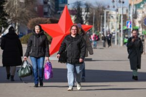 sergej lipovoj o udare po kursku  dejstviya ukrainy raskryli sut politiki zelenskogo-lessontime-ru-174471692300-0
