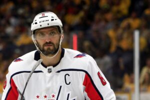svetlana zhurova o rekorde ovechkina v nhl sport protiv politicheskih igr-lessontime-ru-174417415400-0