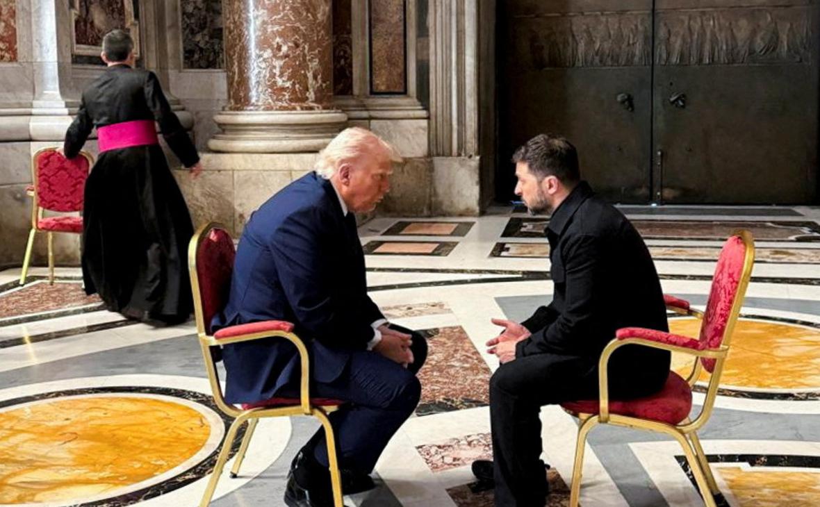 Дональд Трамп и Владимир Зеленский (Ukrainian Presidential Press Service / Reuters)