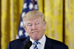 Трамп обвиняет Путина, а Госдума реагирует на угрозы миру в Украине tramp obvinyaet putina a gosduma reagiruet na ugrozy miru v ukraine-lessontime-ru-174574697700-0