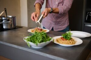 Три вкусных рецепта для сытного ужина до 200 рублей для всей семьи tri vkusnyh reczepta dlya sytnogo uzhina do 200 rublej dlya vsej semi-lessontime-ru-174532306100-0