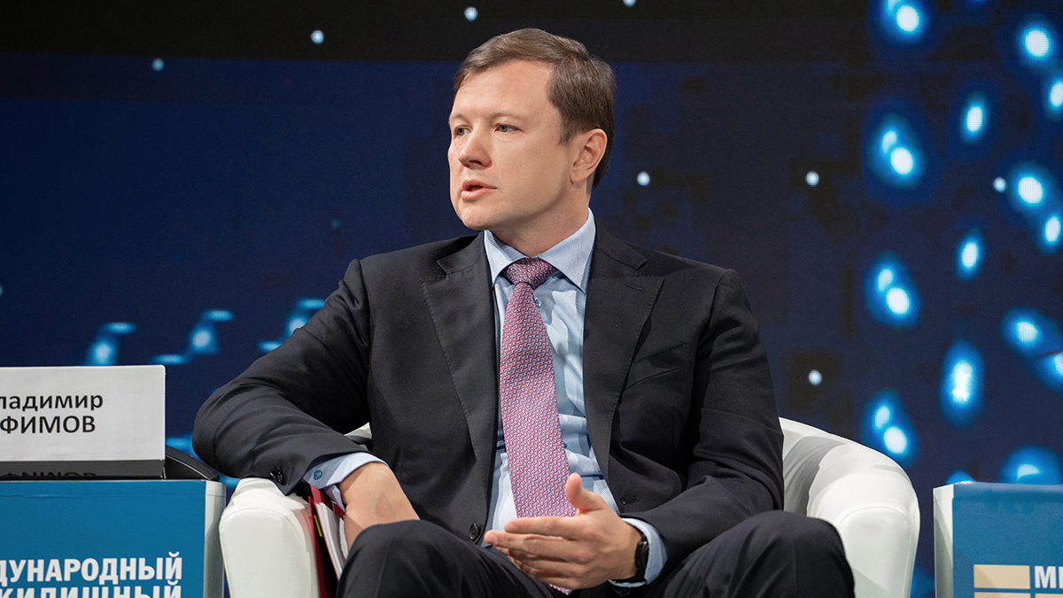 Владимир Ефимов: Готовность станции метро «Бульвар Генерала Карбышева» превысила 40 процентов