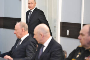 vladimir putin i stiven uitkoff obsudili razvitie vmf i perspektivy sotrudnichestva-lessontime-ru-174440049900-0