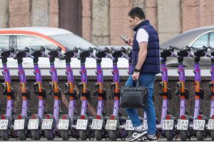 yandeks i partnery predlagayut novye standarty arendy elektrosamokatov-lessontime-ru-174497038000-0