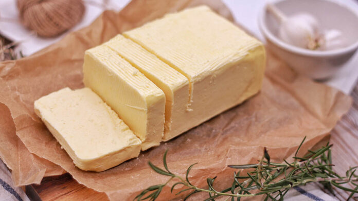 yandekslavka raduet moskvichej aromatnym buterbrodom s naturalnym maslom-lessontime-ru-174350574200-0