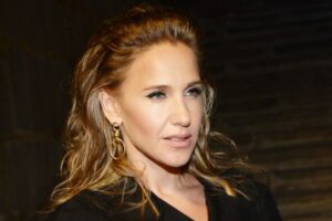 Юлия Ковальчук и дочь Амелия - трогательные беседы в семье Блестящих yuliya kovalchuk i doch ameliya trogatelnye besedy v seme blestyashhih-lessontime-ru-174467708700-0