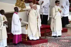 Ватикан празднует официальную интронизацию Льва XIV и почетных гостей vatikan prazdnuet oficzialnuyu intronizacziyu lva i pochetnyh gostej-lessontime-ru-174756158400-0