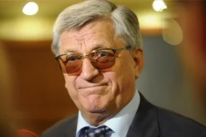 Александр Тихонов и Константин Малофеев обсудили будущее пенсий в Госдуме aleksandr tihonov i konstantin malofeev obsudili budushhee pensij v gosdume-lessontime-ru-174857182300-0