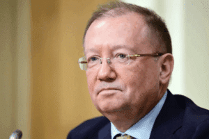 Александр Яковенко заявляет о поддержке мировых лидеров для укрепления суверенитета России aleksandr yakovenko zayavlyaet o podderzhke mirovyh liderov dlya ukrepleniya suvereniteta rossii-lessontime-ru-174664042900-0