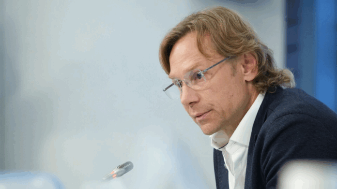 aleksej gasilin podelilsya mneniem o karpine kak kandidate dlya dinamo-lessontime-ru-174635363900-0