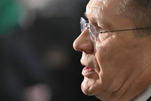 Алексей Лихачев рассказывает о планах Росатома в сотрудничестве с США и Ираном aleksej lihachev rasskazyvaet o planah rosatoma v sotrudnichestve s ssha i iranom-lessontime-ru-174781950500-0