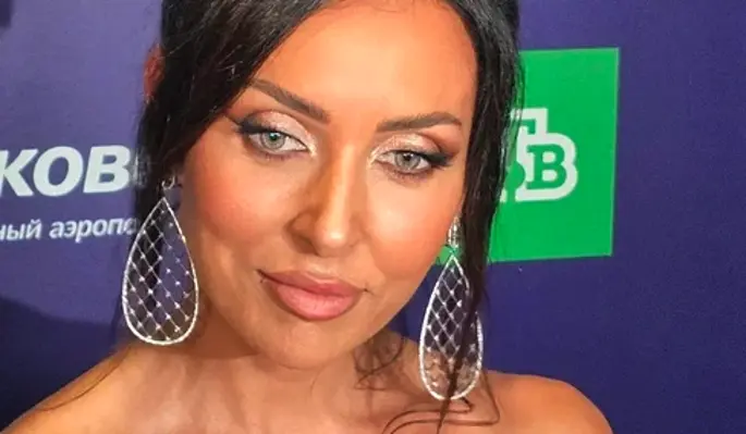 Зачем Абрамов пытается ограничить доступ Алсу к их совместному имуществу в ходе развода