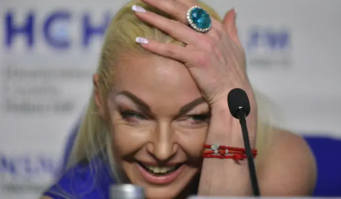 Волочкова рассталась со своим директором