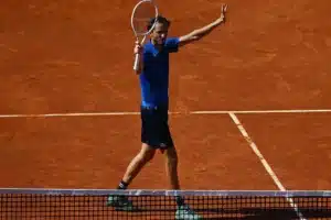 daniil medvedev i karen hachanov uverenno dvizhutsya k pobedam na masters v rime-lessontime-ru-174696157000-0