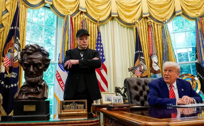 donald tramp vyrazil podderzhku ilonu masku nesmotrya na sluhi o ketamine-lessontime-ru-174868816700-0