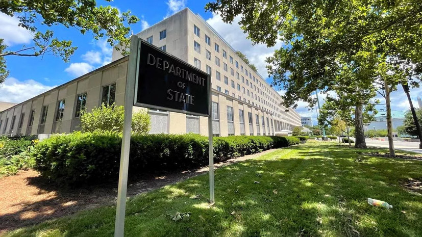 США назначили Джули Дэвис новым временным поверенным на Украине