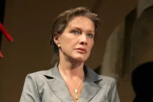 Елена Проклова отпраздновала день рождения и продолжает восстановление elena proklova otprazdnovala den rozhdeniya i prodolzhaet vosstanovlenie-lessontime-ru-174771290500-0