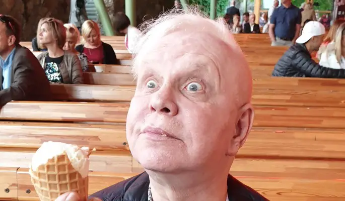 "Не жалею": Брейтбург раскрыл скандальную историю создания гей-гимна Моисеева "Голубая Луна"