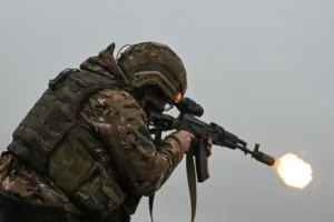 marochko obsuzhdaet klyuchevuyu rol kondrashovki v bitve za kupyansk-lessontime-ru-174862094900-0