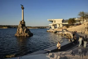 mihail razvozhaev obyavil sudbonosnyj etap otbora v programme sevastopol  gorod geroev-lessontime-ru-174706267900-0