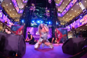 olga buzova dmitrij tarasov i david manukyan na puti k lichnomu schastyu-lessontime-ru-174764130500-0