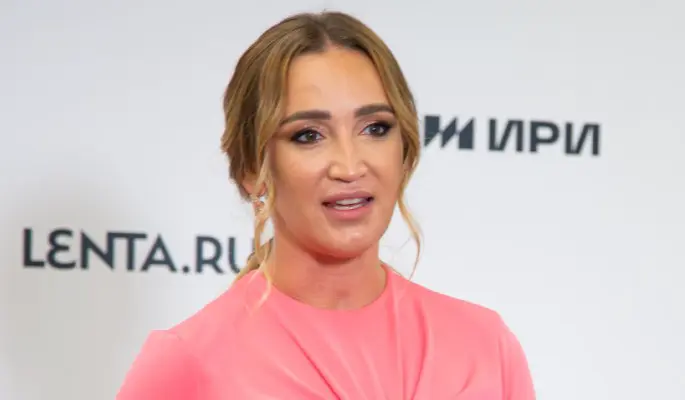 Популярная группа заступилась за оскандалившуюся с песней Лагутенко Бузову