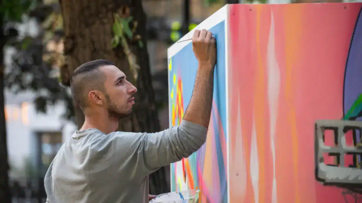 Открыт прием заявок на участие в городском конкурсе художественных эскизов