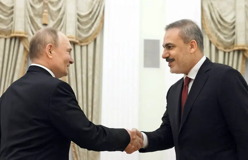 Путин, Лавров и Фидан обсуждают будущее Украины и России в дискуссии-0