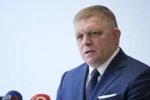robert ficzo raskryvaet intrigi vokrug peregovorov rossii ukrainy i zapada-lessontime-ru-174696001000-0