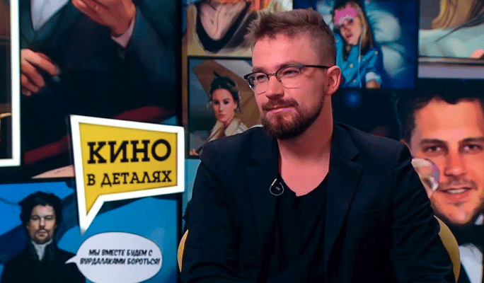 Продюсер Дворцов раскрыл доходы заработавшего на роскошный особняк актера Петрова