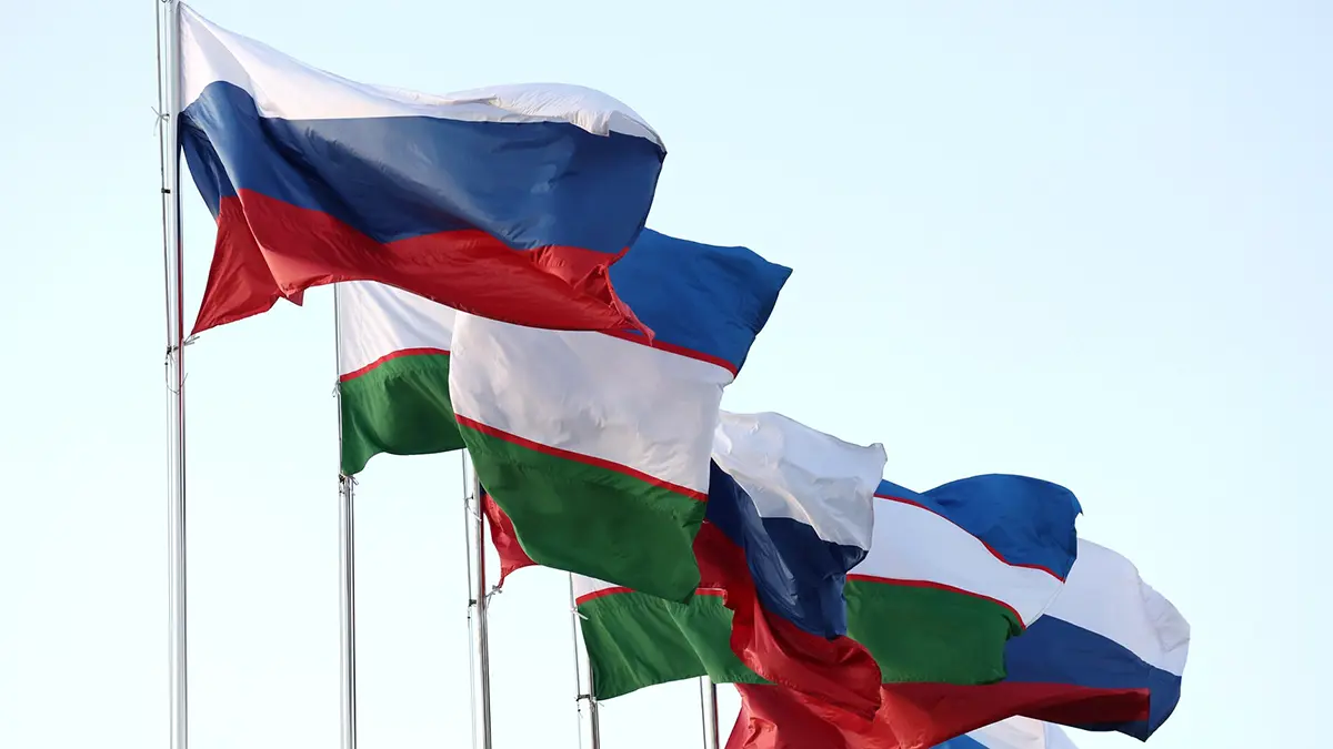 Узбекистан может разрешить россиянам въезжать в страну по внутреннему паспорту