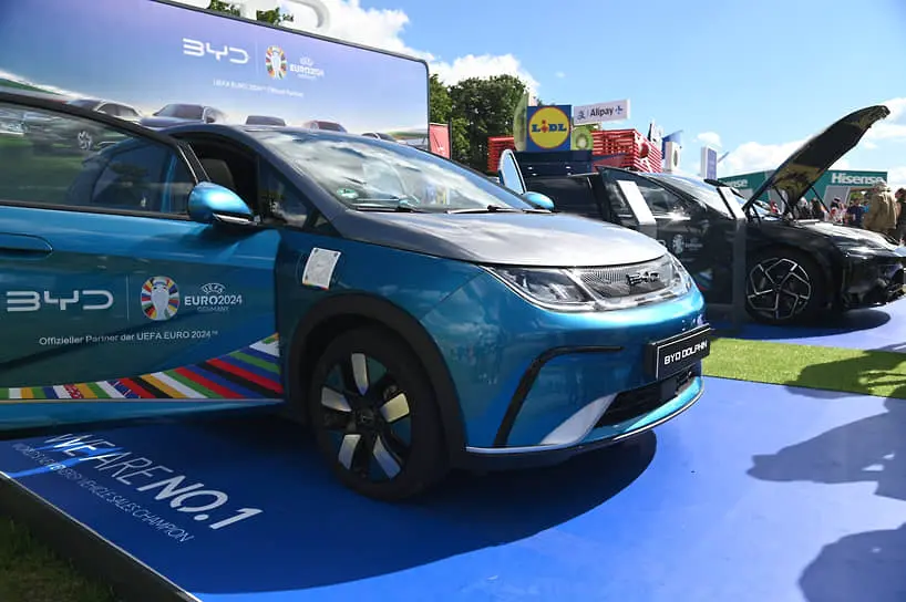 Скидки на электрокары от BYD и Tesla вдохновляют китайский и российский рынки-0