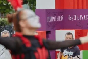spektakli ot mht pushkina i naczionalnyh teatrov rossii na teatralnom bulvare 2025-lessontime-ru-174808612800-0