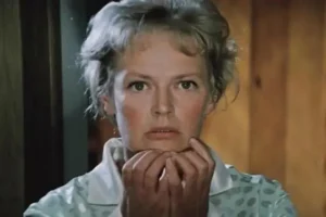 Светлая память Нины Гребешковой, легенды кино и супруги Леонида Гайдая svetlaya pamyat niny grebeshkovoj legendy kino i suprugi leonida gajdaya-lessontime-ru-174706475700-0