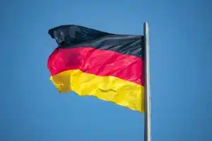 tysyachi berlinczev podderzhali demokratiyu i tolerantnost protiv adg-lessontime-ru-174702747200-0
