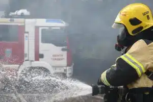 В Амурской области сгорел дом участника СВО с выплатами на миллион v amurskoj oblasti sgorel dom uchastnika svo s vyplatami na million-lessontime-ru-174705146500-0