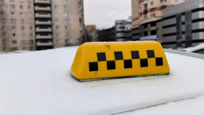 valerij korneev obsuzhdaet novye vyzovy taksirynka i poisk reshenij-lessontime-ru-174704890500-0