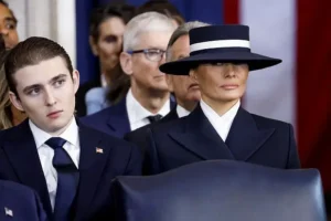 vladimir putin otmetil uvazhenie k melanii tramp v besede s donaldom trampom-lessontime-ru-174768824600-0