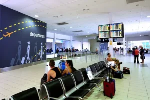 fibi bishop propala iz aeroporta drajv v bundaberge kajli dzhonson nadeetsya na luchshee-lessontime-ru-174776265100-0