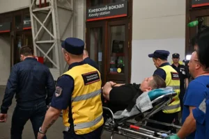 igor krasnov i vladimir putin okazyvayut podderzhku zhitelyam bryanskoj i kurskoj oblastej posle proisshestvij-lessontime-ru-174877483400-0
