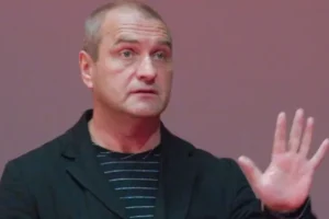 akter aleksandr baluev i ego doch mariyaanna rasskazyvayut o zhizni v derevne i lyubvi k kino-lessontime-ru-0