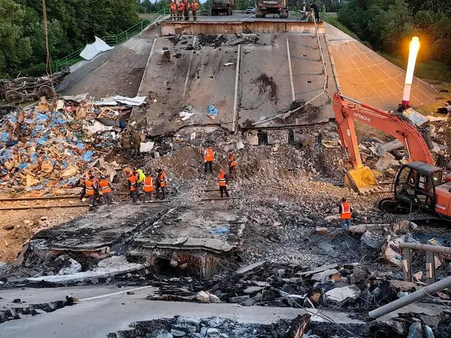 Работы по расчистке продолжат 2 июня | Источник: Александр Богомаз / Telegram