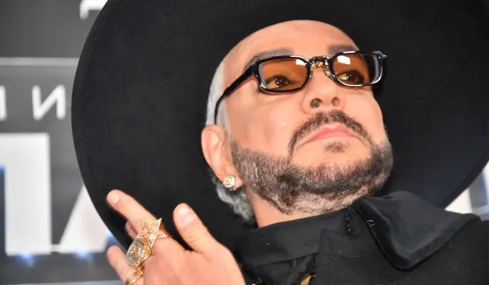 Конструктор или учитель: Филипп Киркоров мог не стать певцом