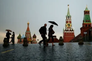 Гидрометцентр сообщает о солнечных днях и грозах в Москве до конца недели gidrometczentr soobshhaet o solnechnyh dnyah i grozah v moskve do koncza nedeli-lessontime-ru-174886864500-0